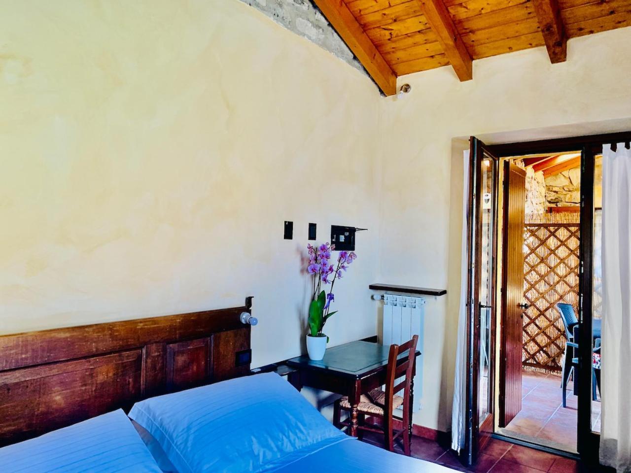 Agriturismo Il Talento Nella Quiete カスティリオーネ・ディンテルヴィ エクステリア 写真