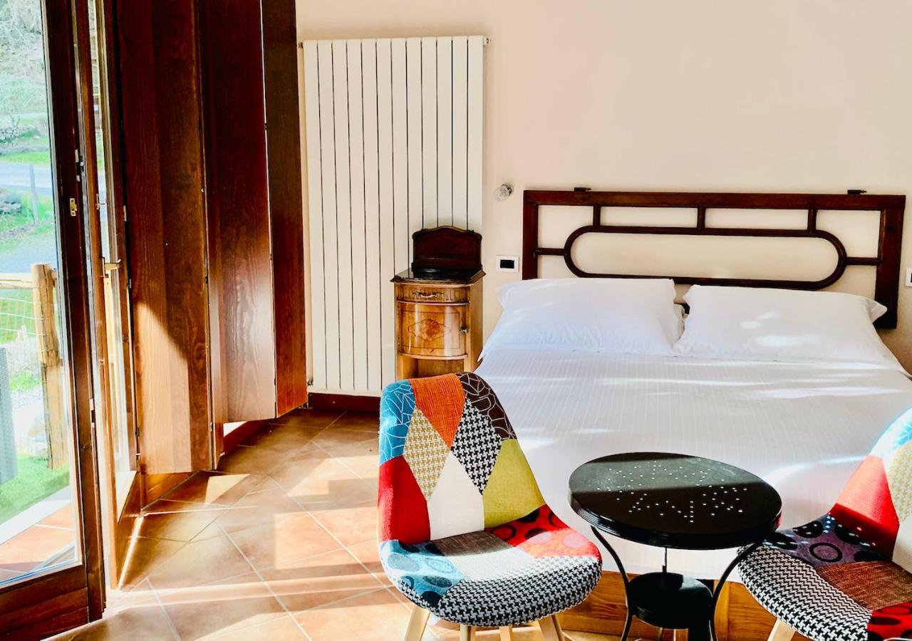Agriturismo Il Talento Nella Quiete カスティリオーネ・ディンテルヴィ エクステリア 写真