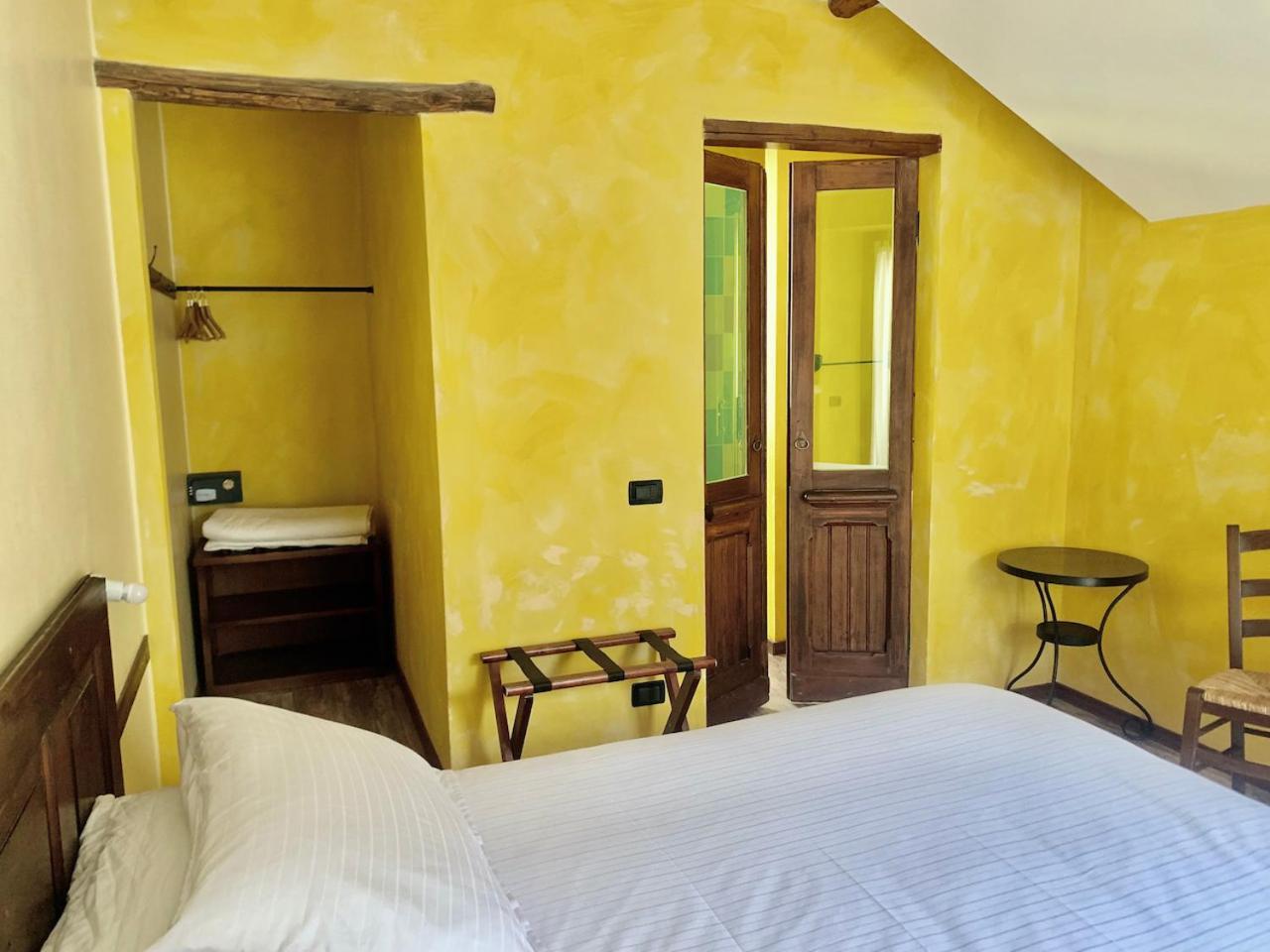 Agriturismo Il Talento Nella Quiete カスティリオーネ・ディンテルヴィ エクステリア 写真